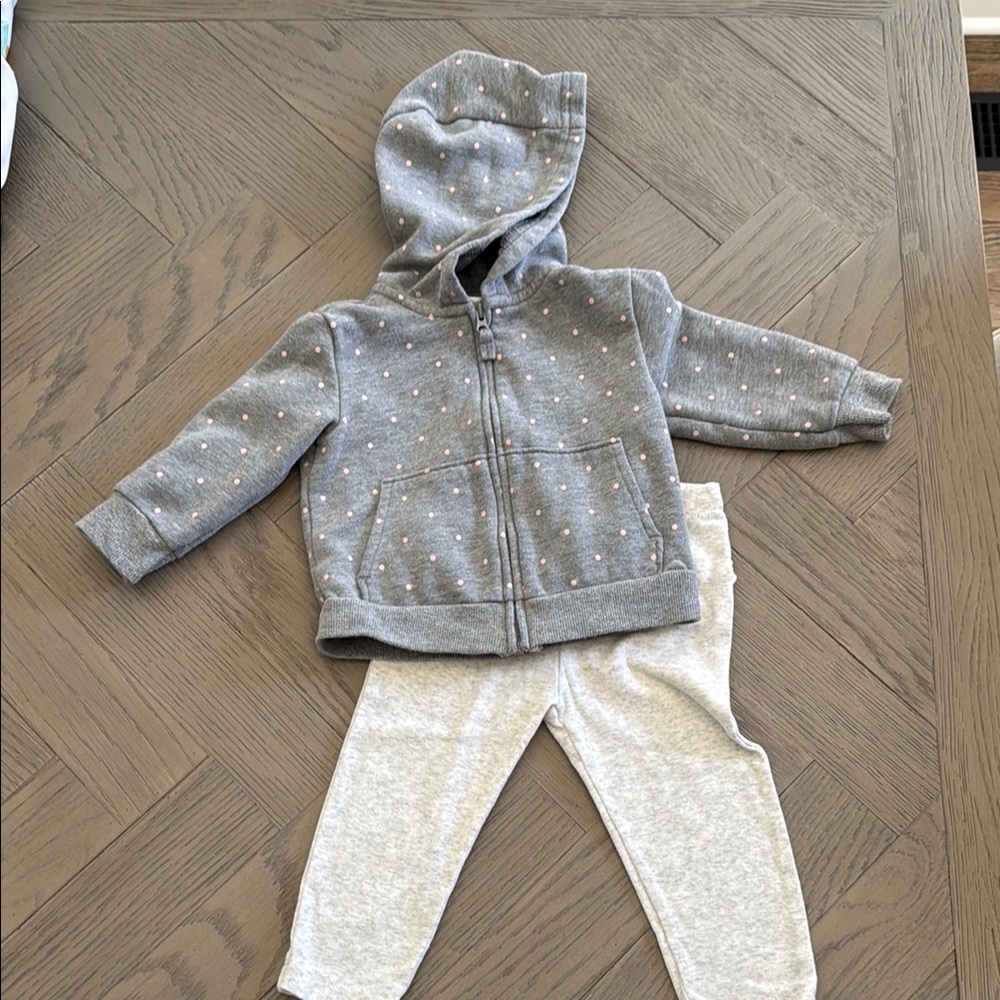 Carters baby set
